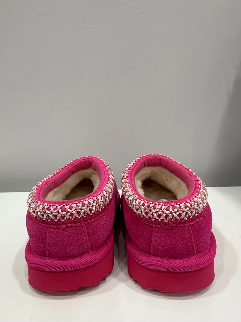 UGG Kids Slip-On Slippers in Fuchsia with Embroidered Trim